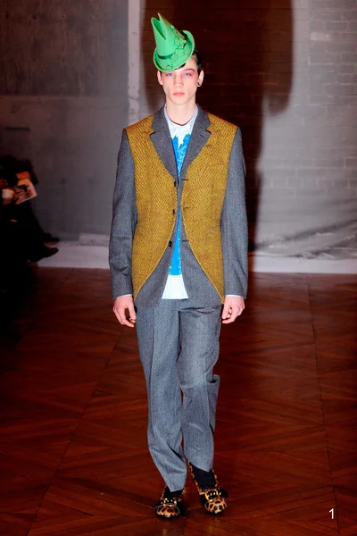 Look 1